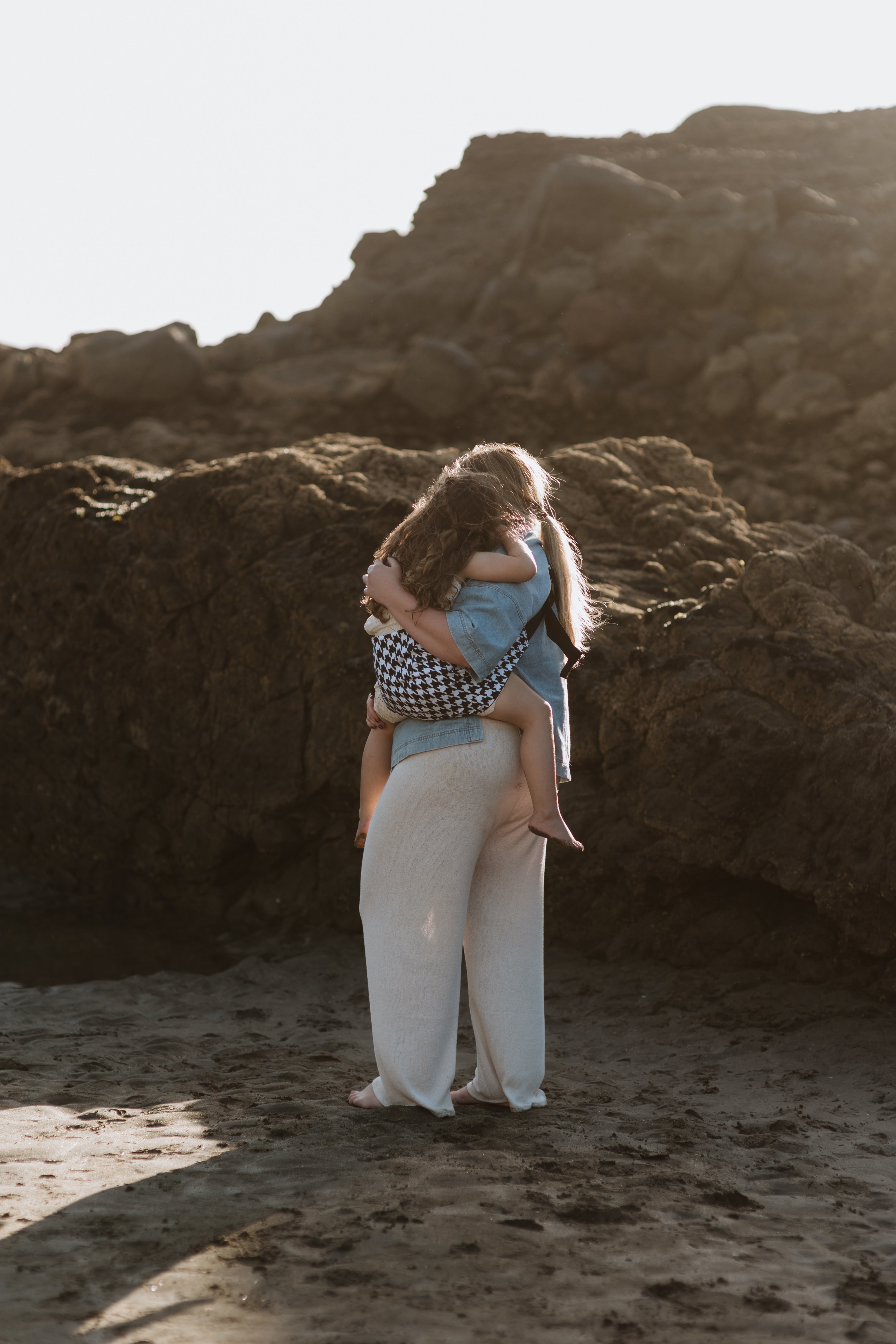 Houndstooth & Black Toddler Tote | Reversible Carrier