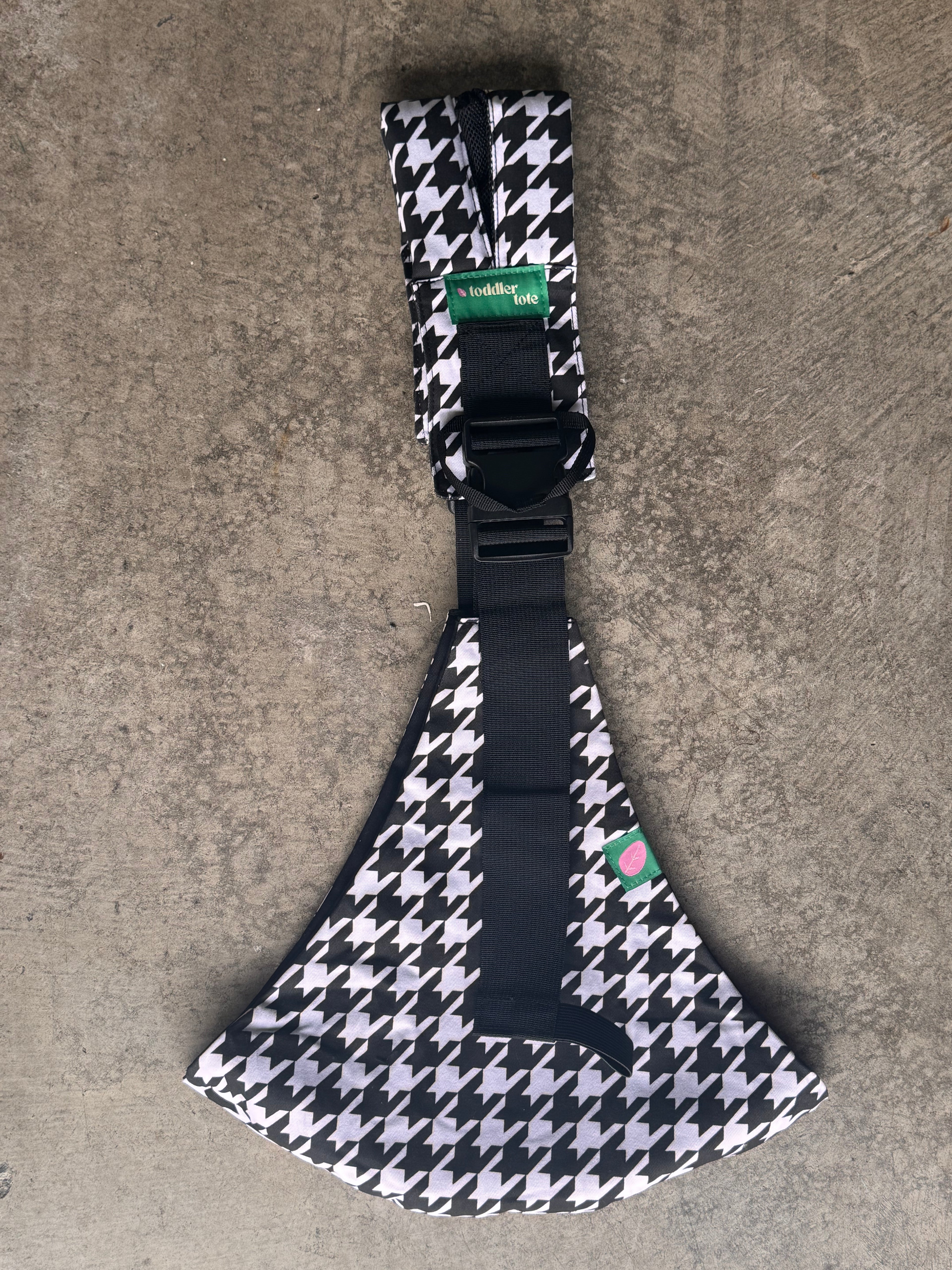 Houndstooth & Black Toddler Tote | Reversible Carrier
